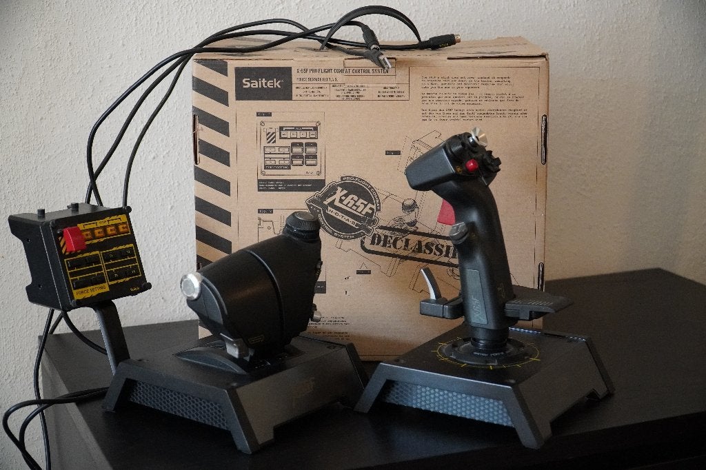 Saitek X-65F Pro Flight Joystick & Throttle, Ophalen of Verzenden, Gebruikt, Saitek