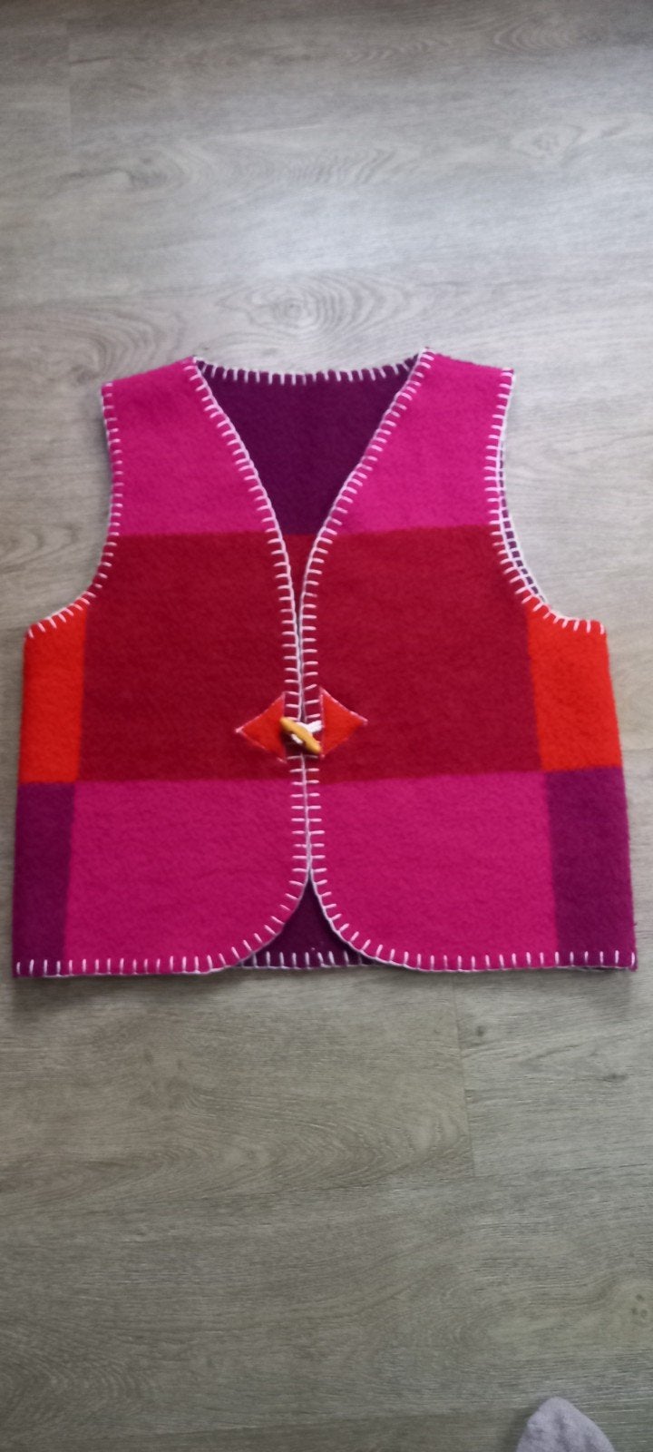 Handgemaakte wollen bodywarmer - Maat XL, Ophalen of Verzenden, Nieuw, Maat 46/48 (XL) of groter, Meerkleurig