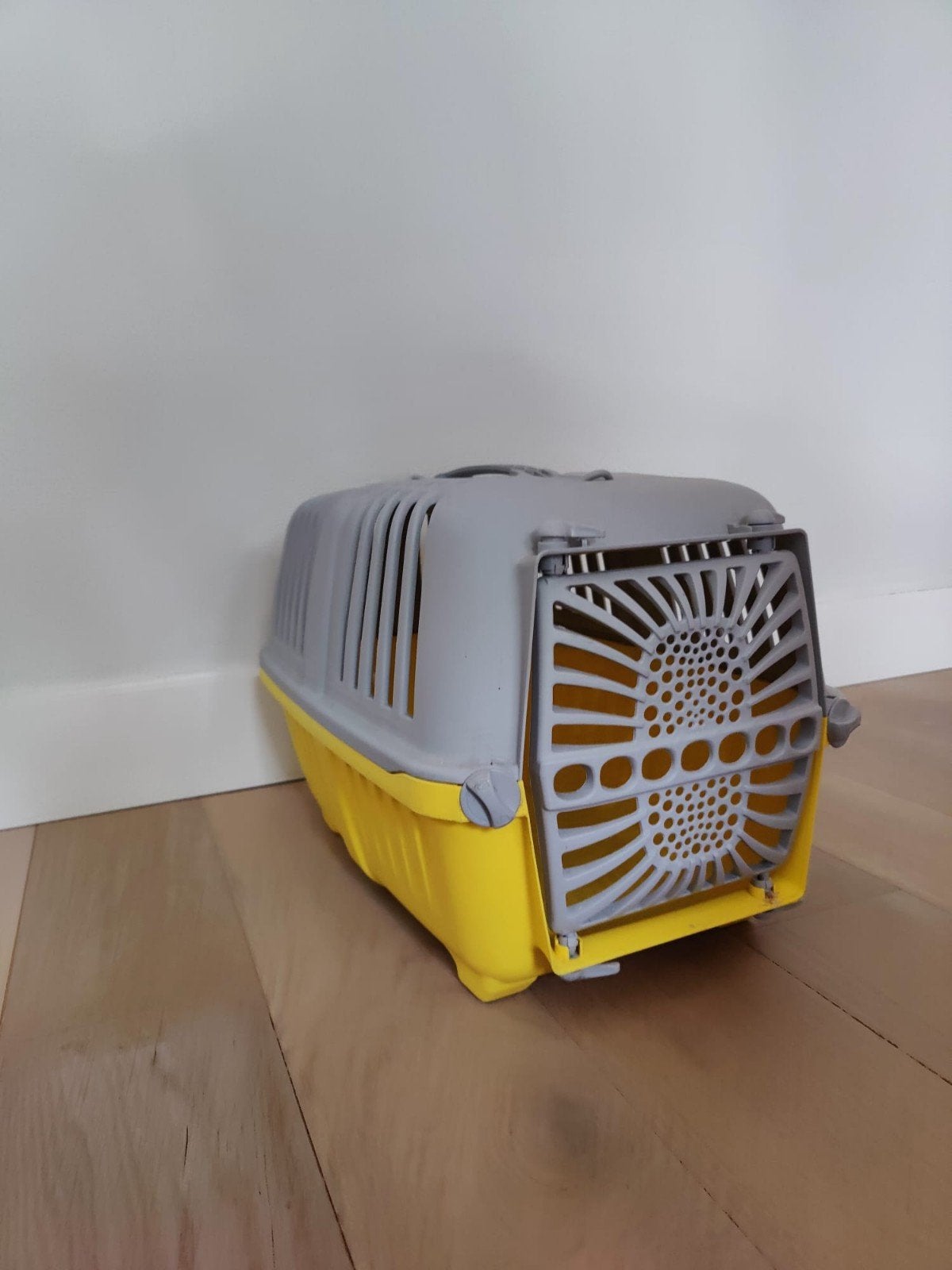 Transport kooi / reiskoffer huisdier, Ophalen, Zo goed als nieuw