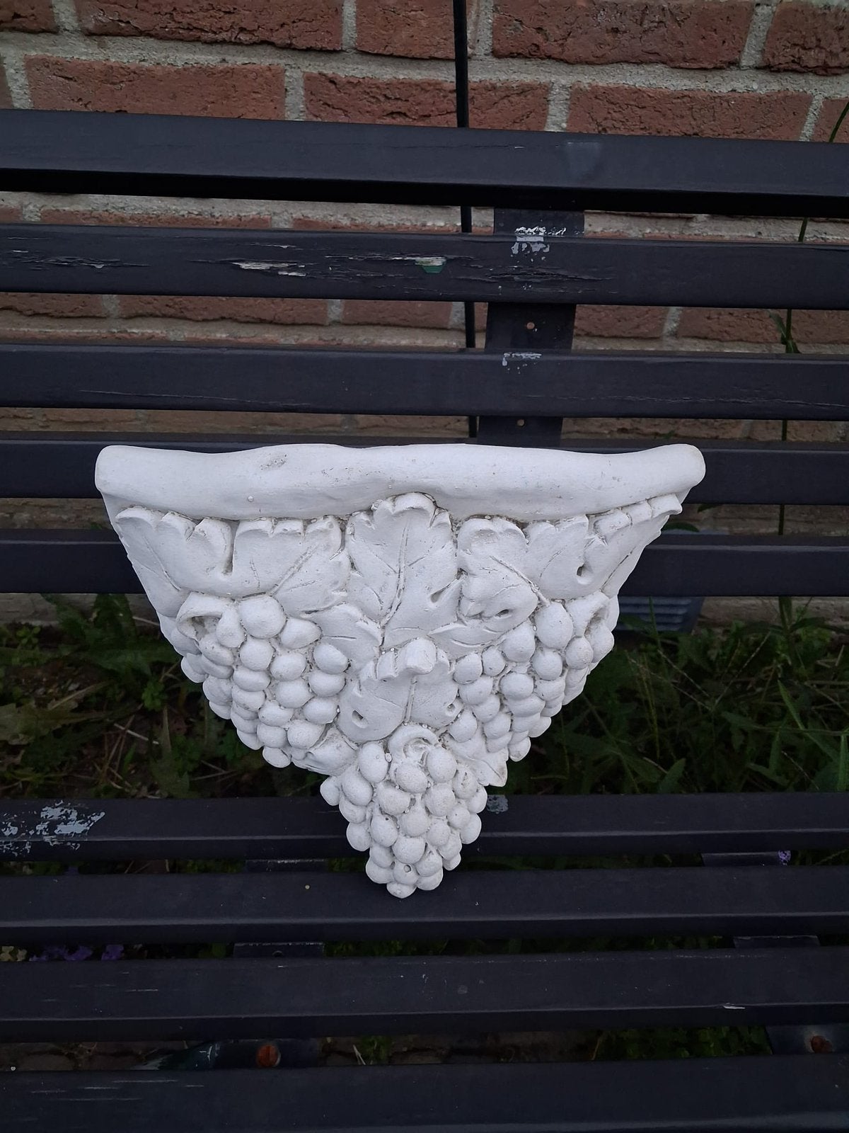 Muurconsole druifmotief, Ophalen of Verzenden, Zo goed als nieuw, Beton