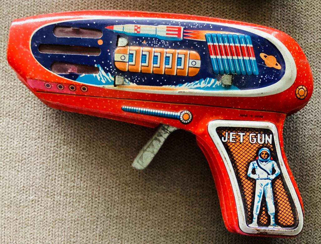 Oud 1960’s blikken space Jet Gun geweertje, pistool, Antiek en Kunst, Antiek | Speelgoed, Ophalen