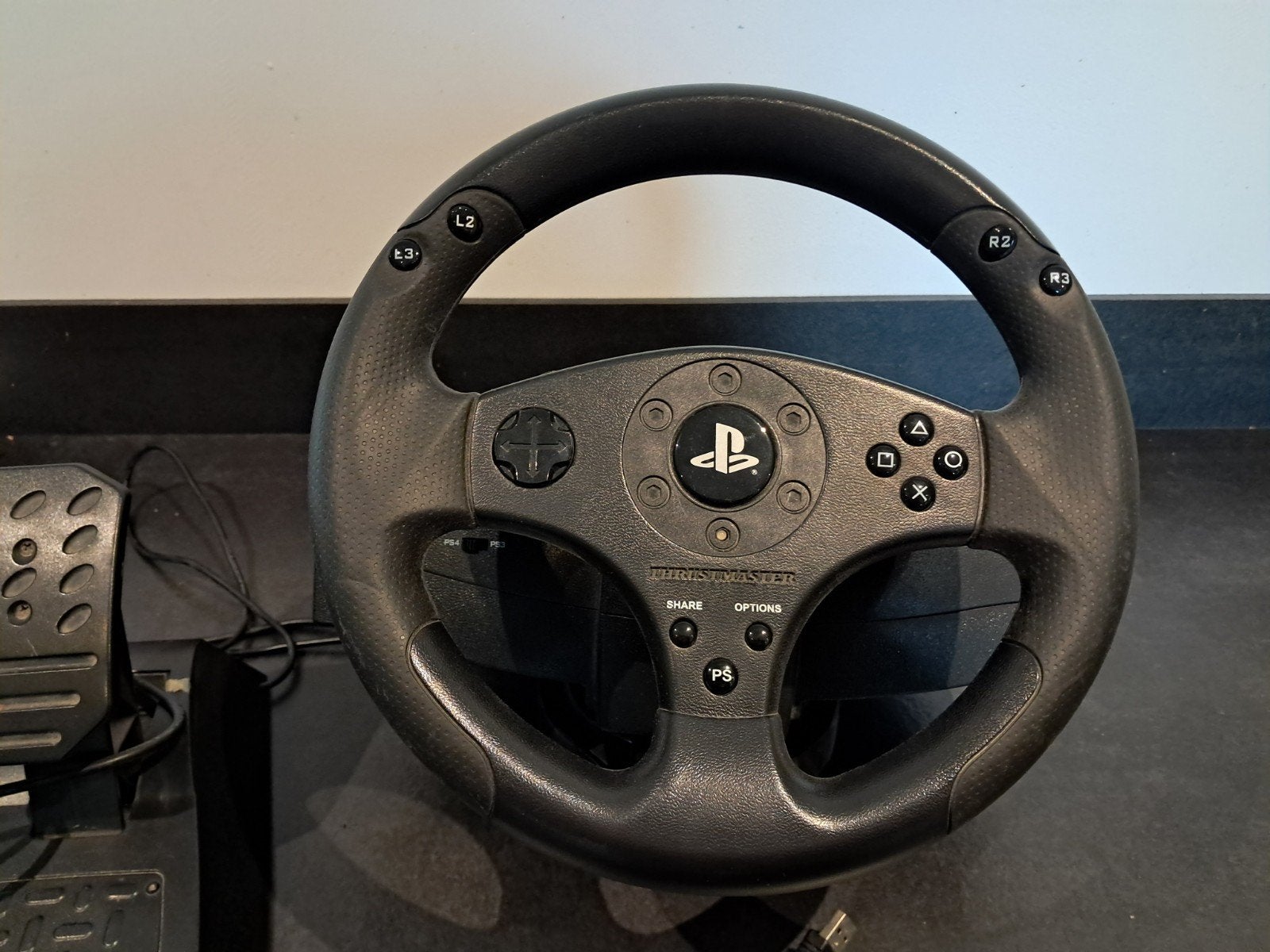 Thrustmaster T80 Racing Wheel en pedalen voor PlayStation, Ophalen, Zo goed als nieuw, Stuur of Pedalen, PlayStation 4