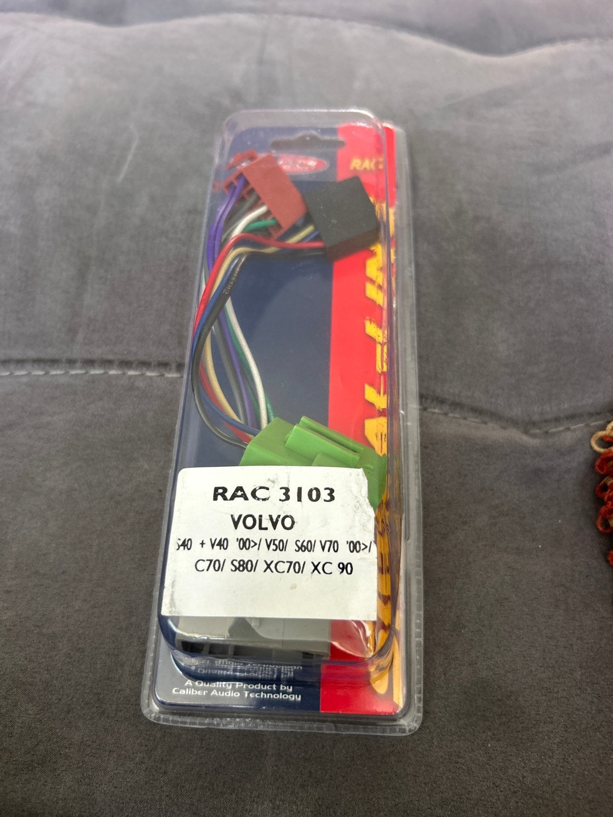 RAC 3103 Volvo Radio Adapterkabel, Auto diversen, Ophalen of Verzenden, Zo goed als nieuw