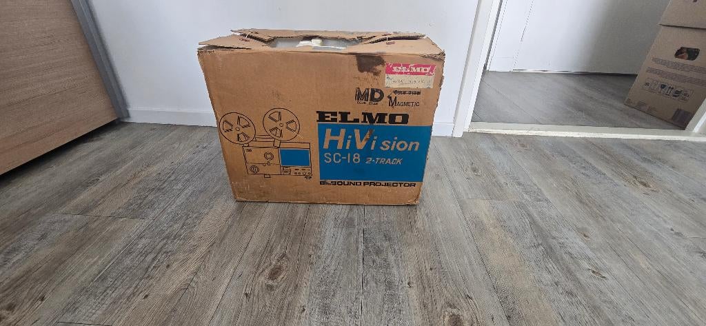 Elmo Sound HiVision geluidsprojector, Audio, Tv en Foto, Diaprojectors, Ophalen, Gebruikt, Met scherm