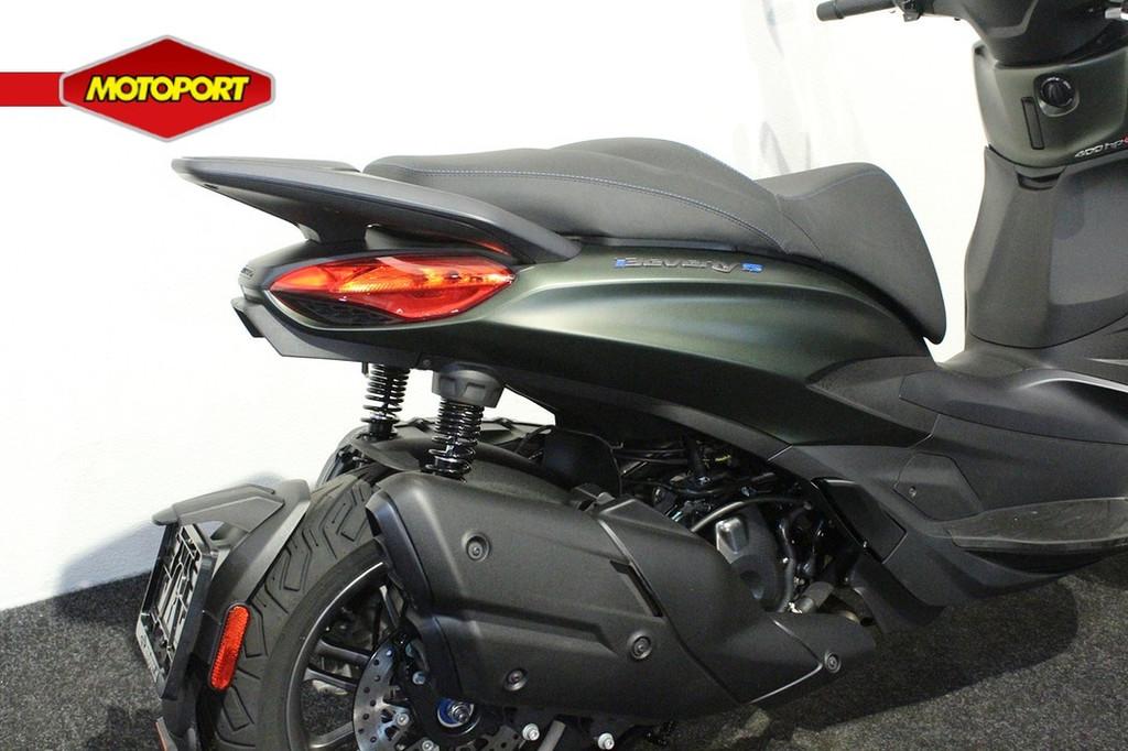 Piaggio Beverly 400 S ABS, Scooter, Bedrijf