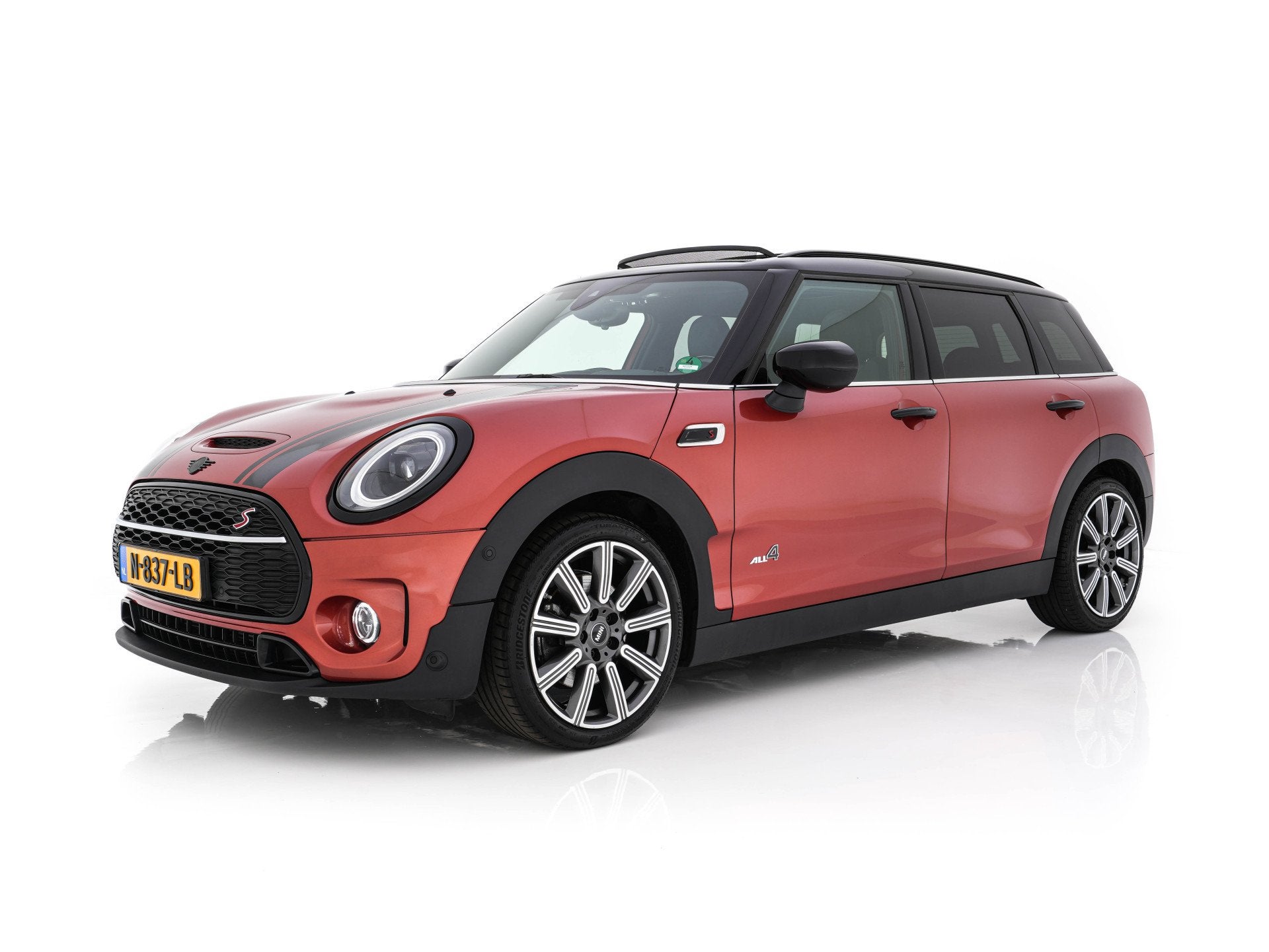 MINI Clubman Mini 2.0 Cooper S ALL4 Premier Plus JCW (INCL-B, Automaat, 1998 cc, Gebruikt, 4 cilinders