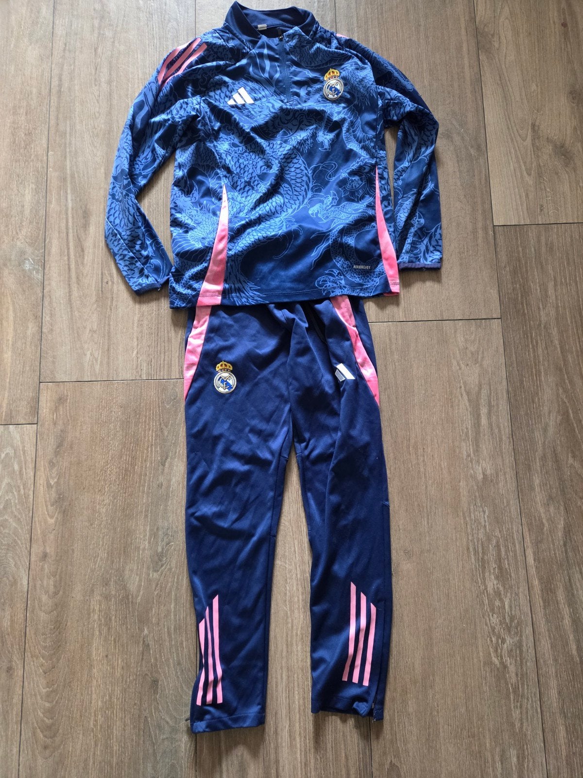 Real Madrid Trainingspak Maat 164, Kinderen en Baby's, Ophalen of Verzenden, Gebruikt, Real Madrid, Jongen