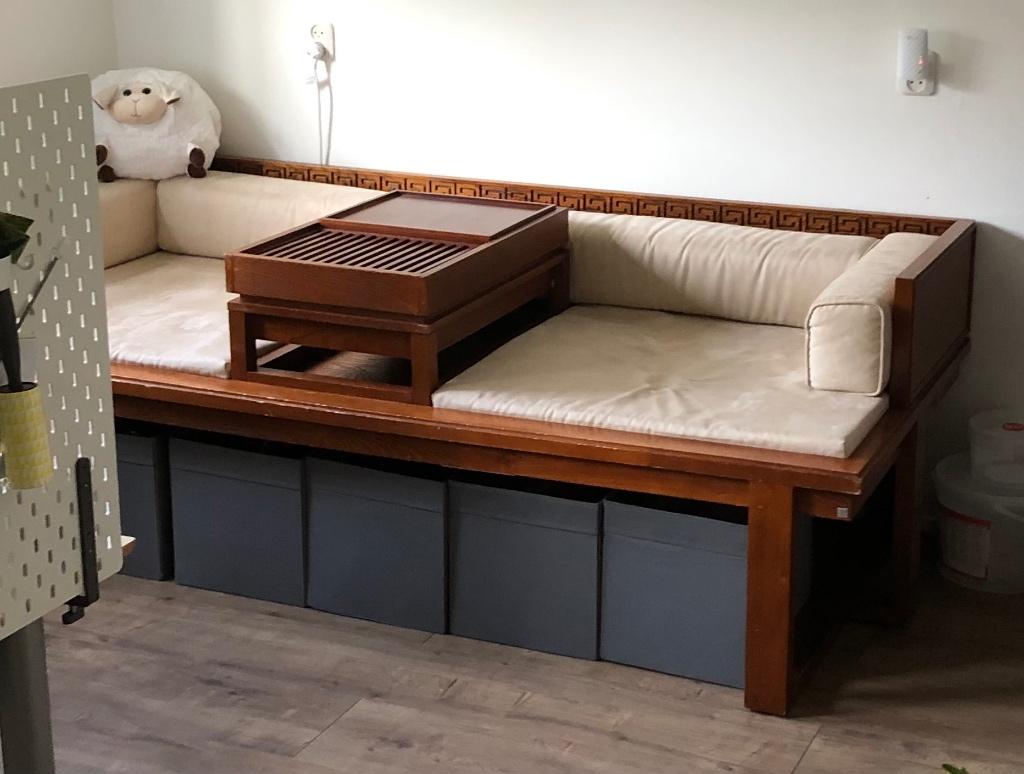 Chinese theebank / daybed met geïntegreerde theetafel, Ophalen