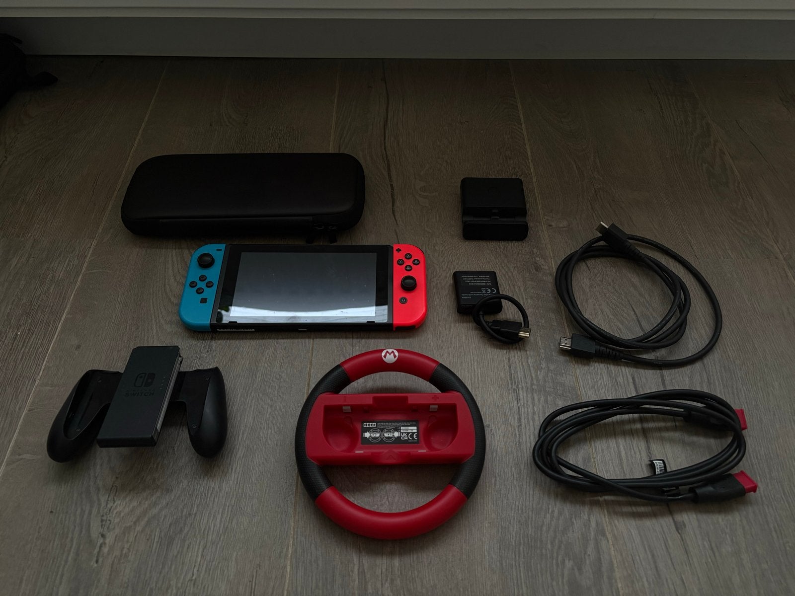 Nintendo Switch met accessoires, Ophalen, Gebruikt, Met 2 controllers, Switch Original