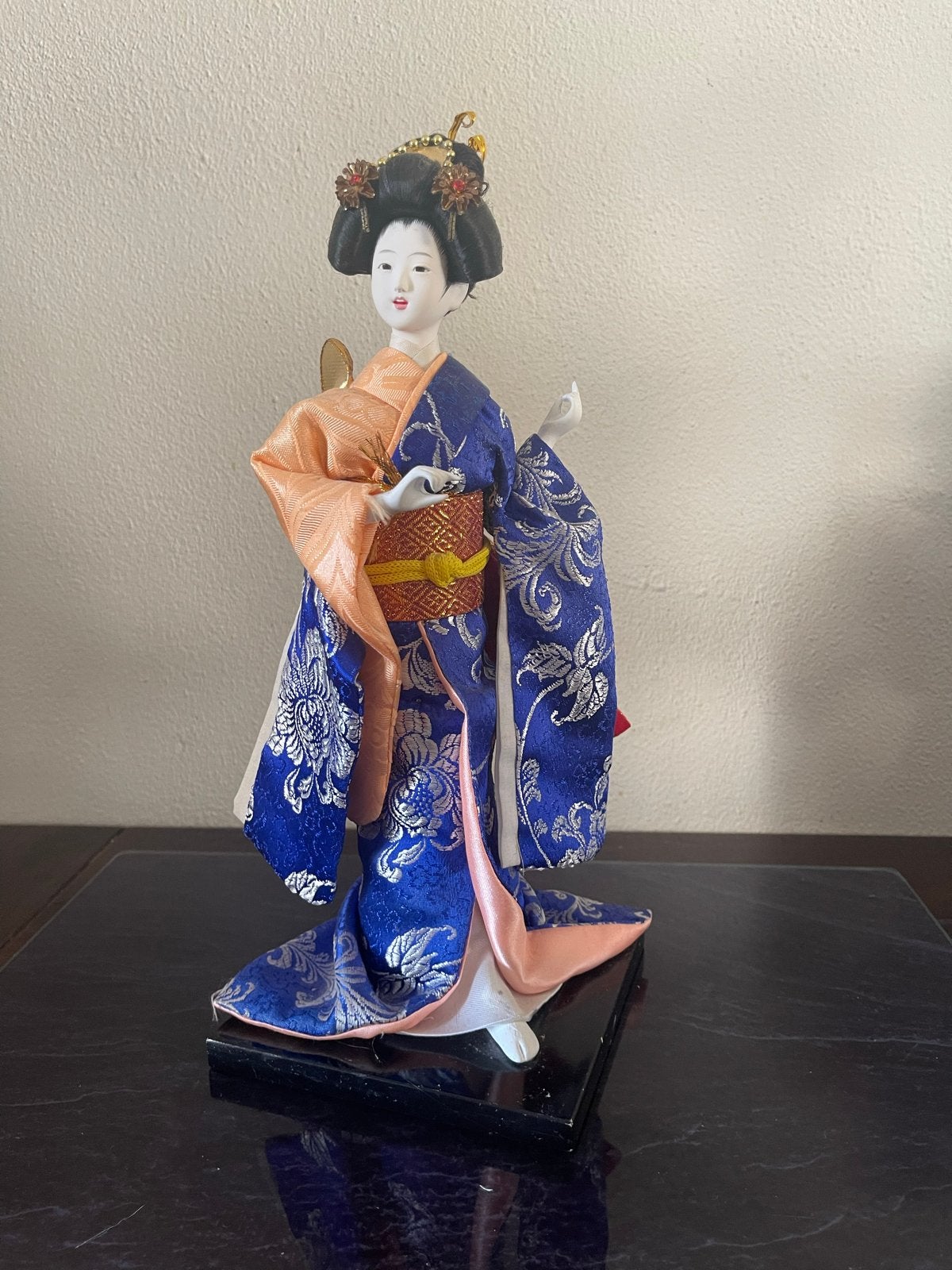 Japanse pop 33 cm in originele klederdracht, Ophalen of Verzenden, Gebruikt, Pop