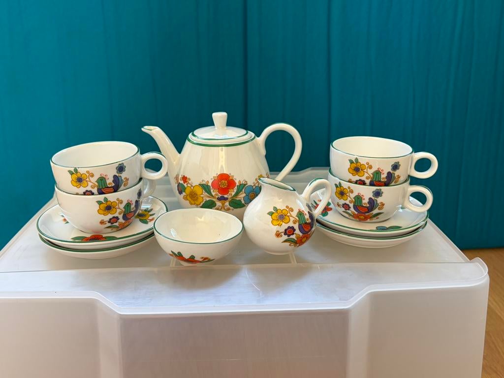 Kinder Servies porcelein, Antiek en Kunst, Antiek | Speelgoed, Ophalen