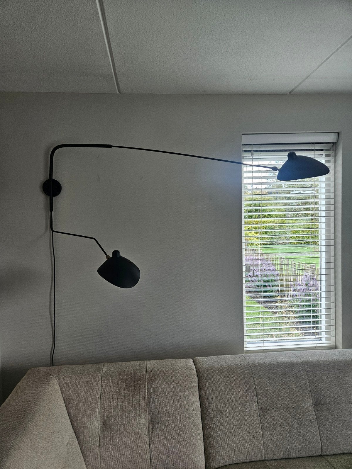 Zwarte wandlamp, Ophalen, Zo goed als nieuw, Zwart