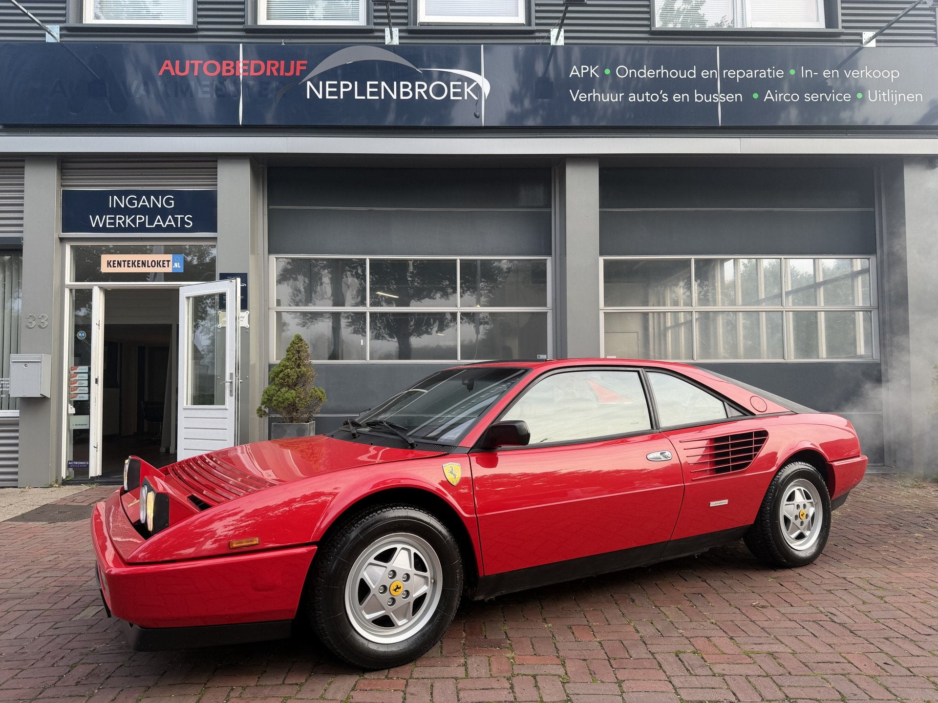 Ferrari Mondial 3.2 Coupé – 1988 – 97.892 km – Zeer b, Auto's, 271 pk, Dealer onderhouden, Achterwielaandrijving, Zwart
