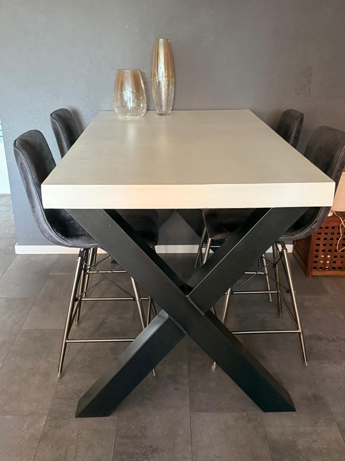 Barkrukken en/of grote tafel en/of salontafel., Ophalen, 50 tot 100 cm, Zo goed als nieuw, 150 tot 200 cm