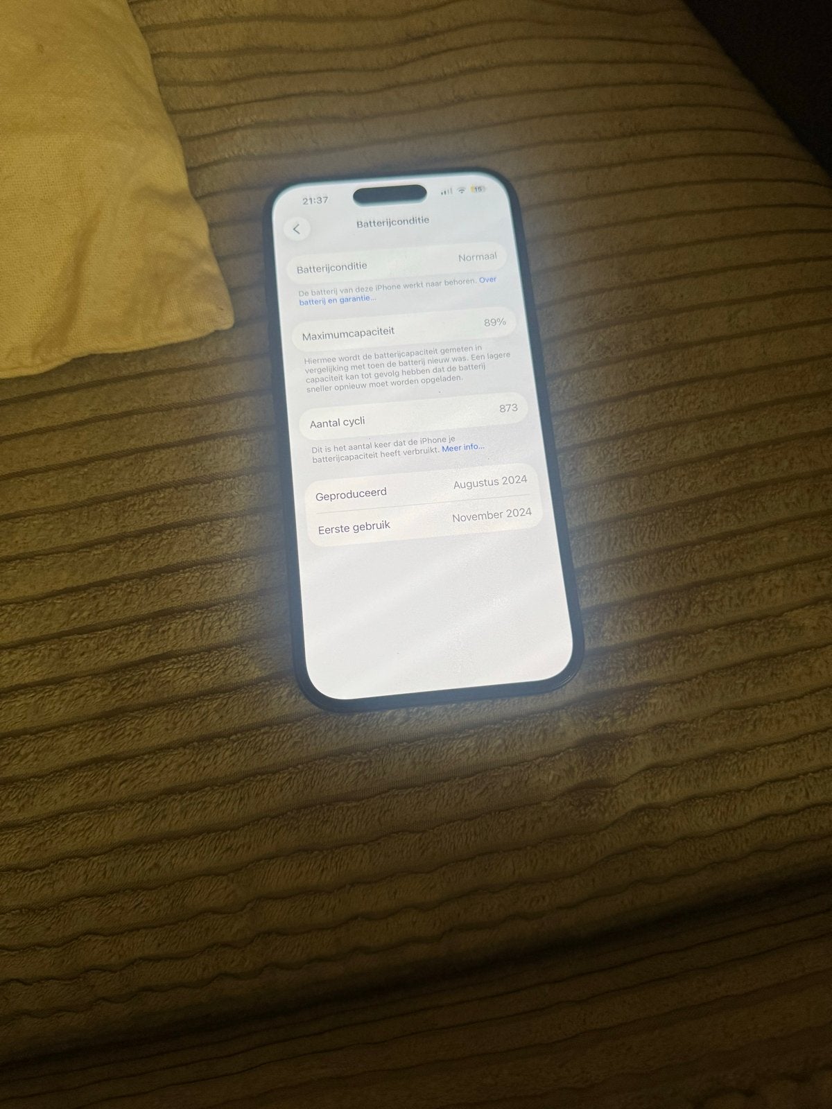 iPhone 16