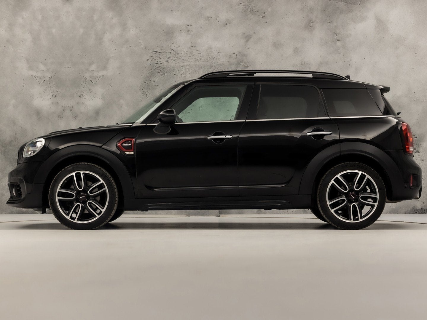 MINI Countryman 2.0 Cooper S John Cooper Works Chili 192Pk A, Gebruikt, Euro 6, 1435 kg, Zwart