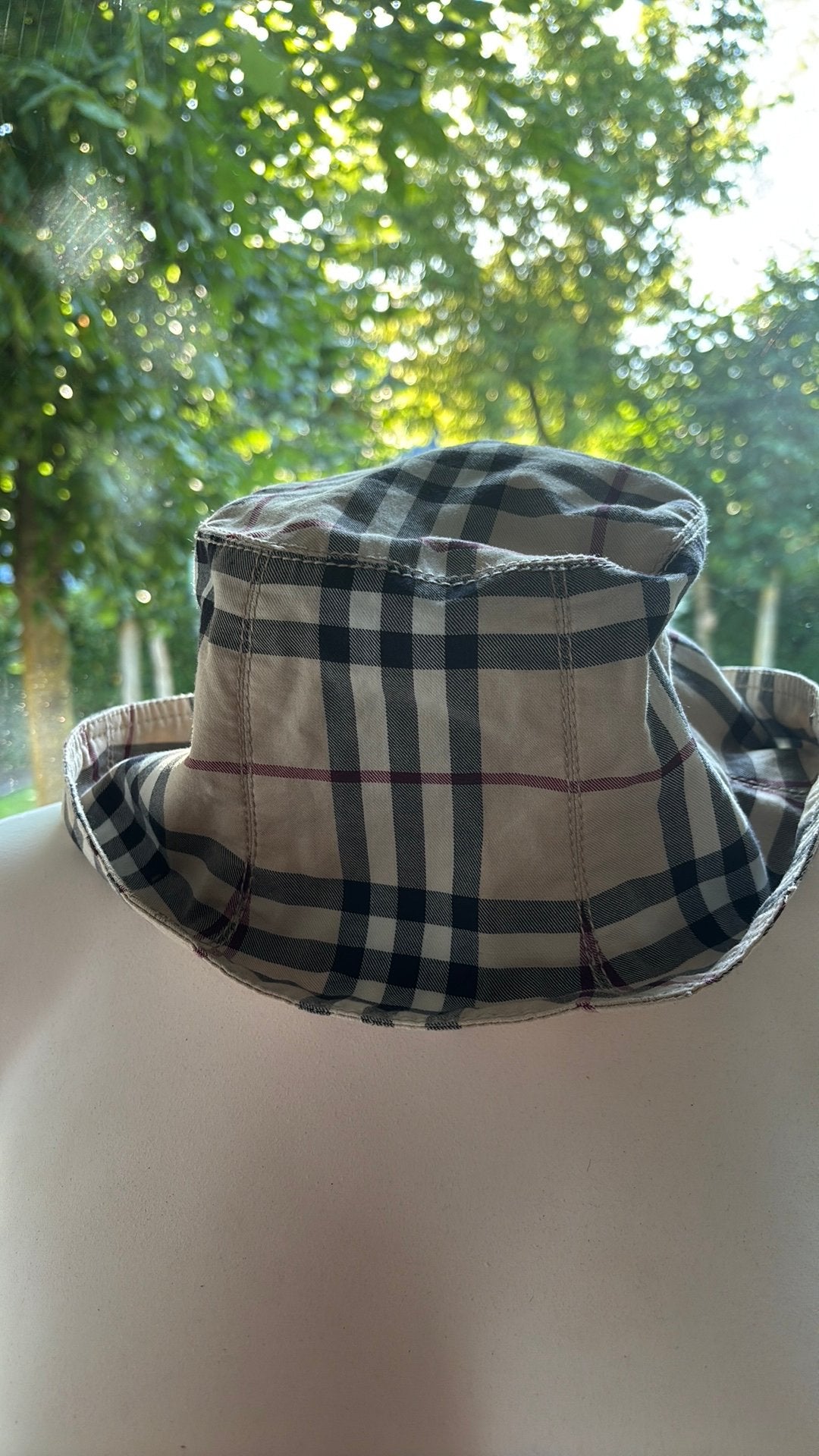 Orginele Burberry Bucket Hat Maat M - Zeer Goede Staat, Kleding | Dames, Hoeden en Petten, Ophalen of Verzenden, Zo goed als nieuw