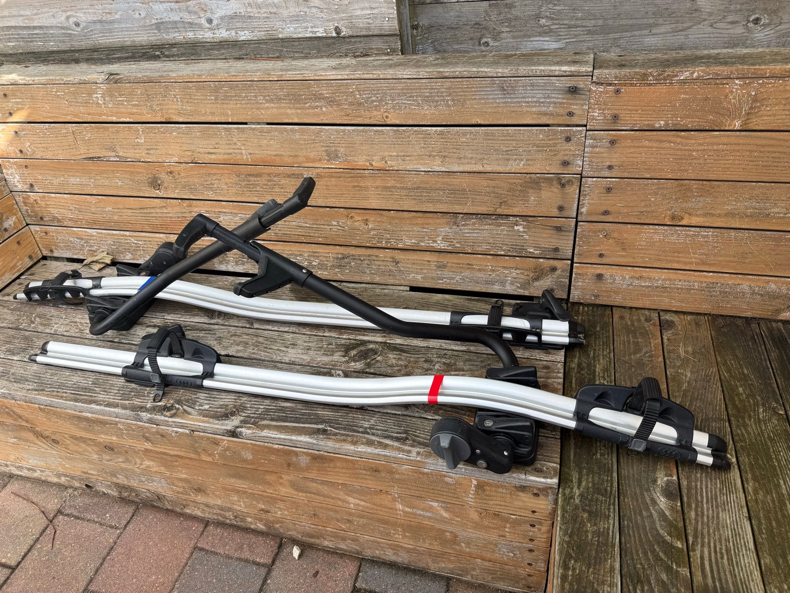 Thule Proride fietsendrager 2 stuks voor dakdragers, Ophalen, Gebruikt
