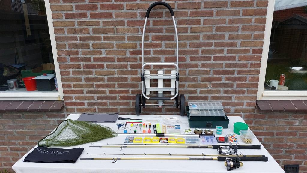 forel set fenwick hengels shimano/daiwa molens en Trolley, Ophalen, Zo goed als nieuw
