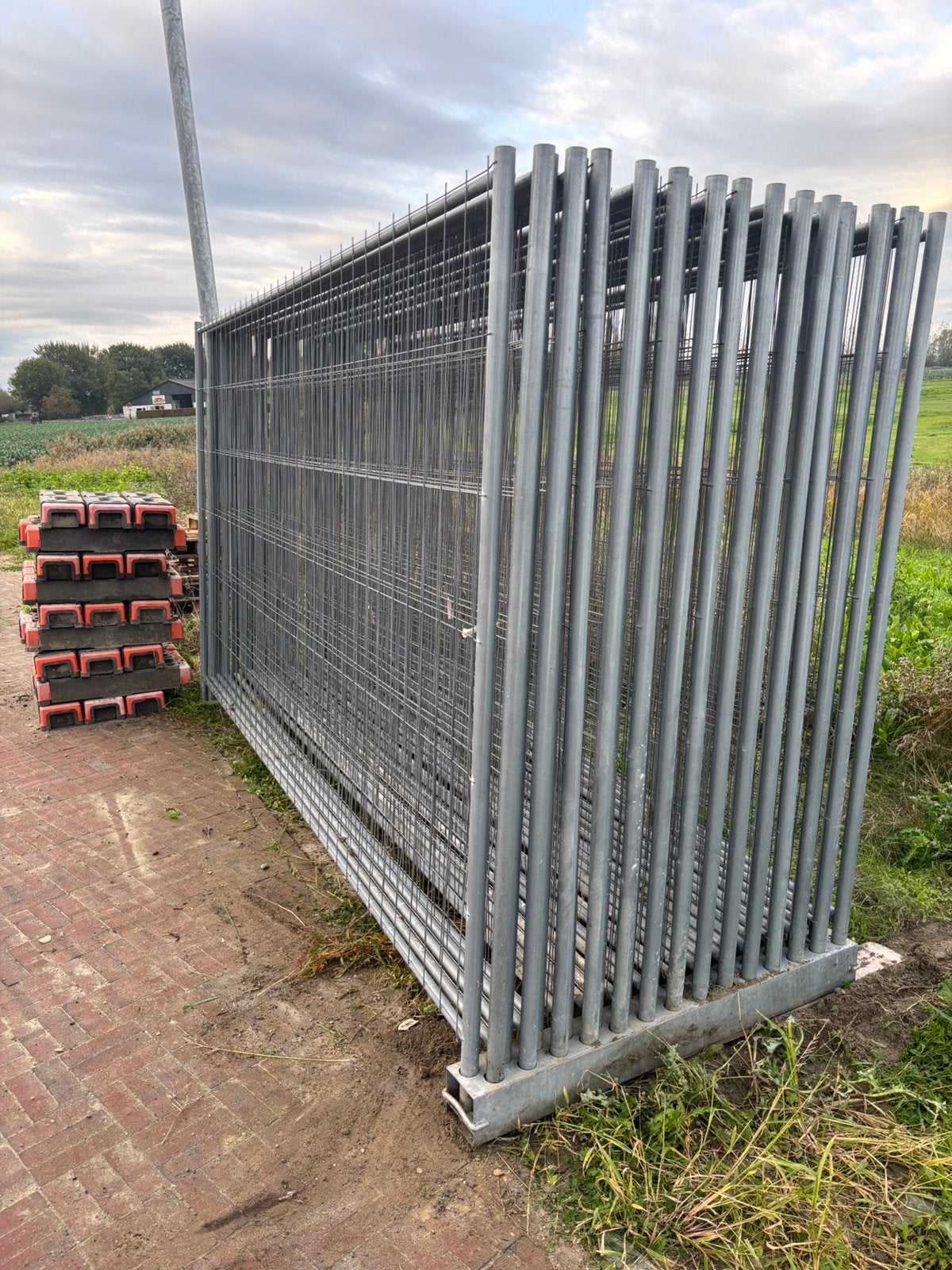 28 stuks bouwhekken met voet en bok, Tuin en Terras, Ophalen, Zo goed als nieuw, IJzer
