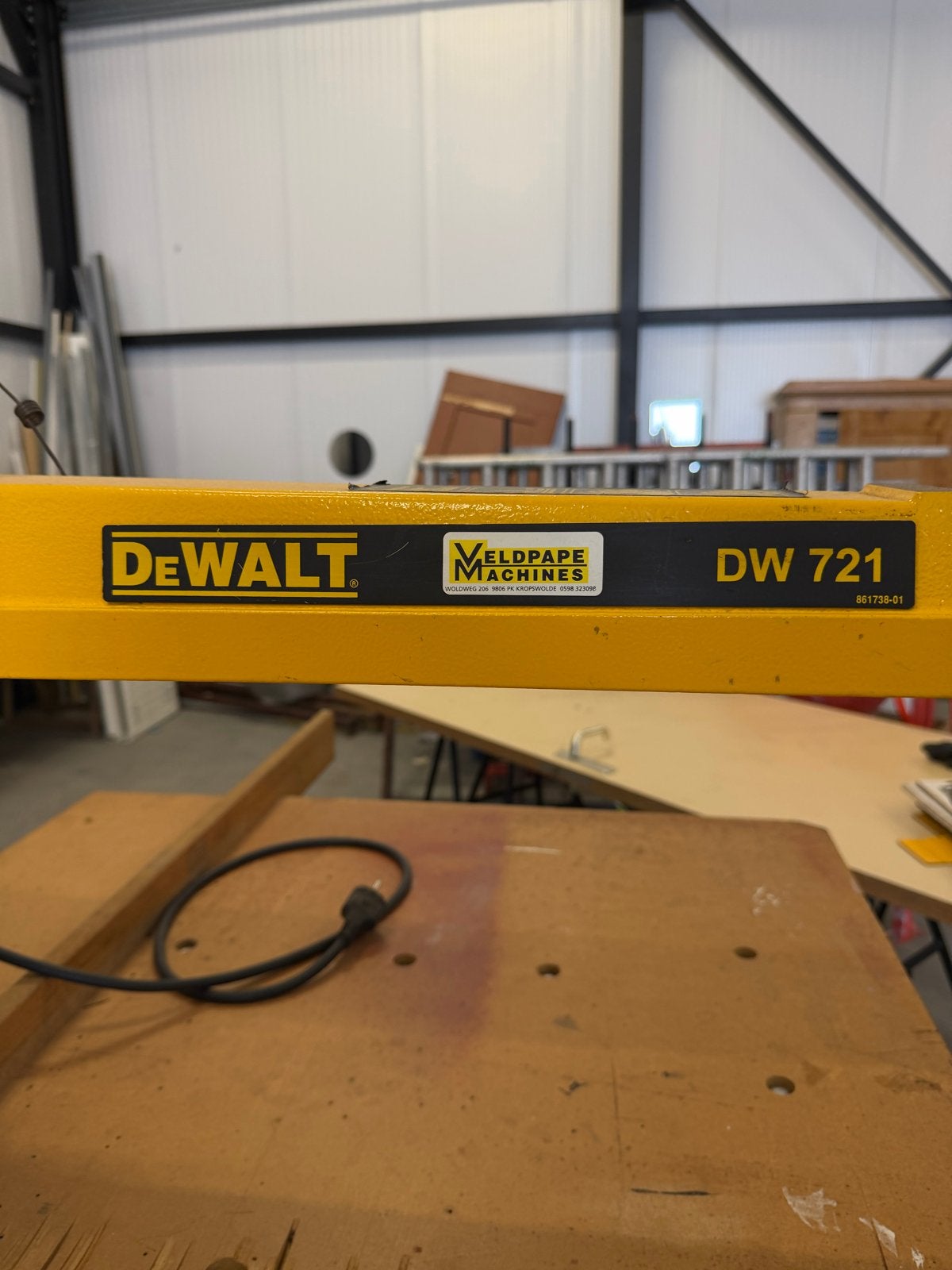 DeWalt DW721 Afkortzaag met afzuiging en zaagbladen, Ophalen, Gebruikt, 70 mm of meer, Afkortzaag