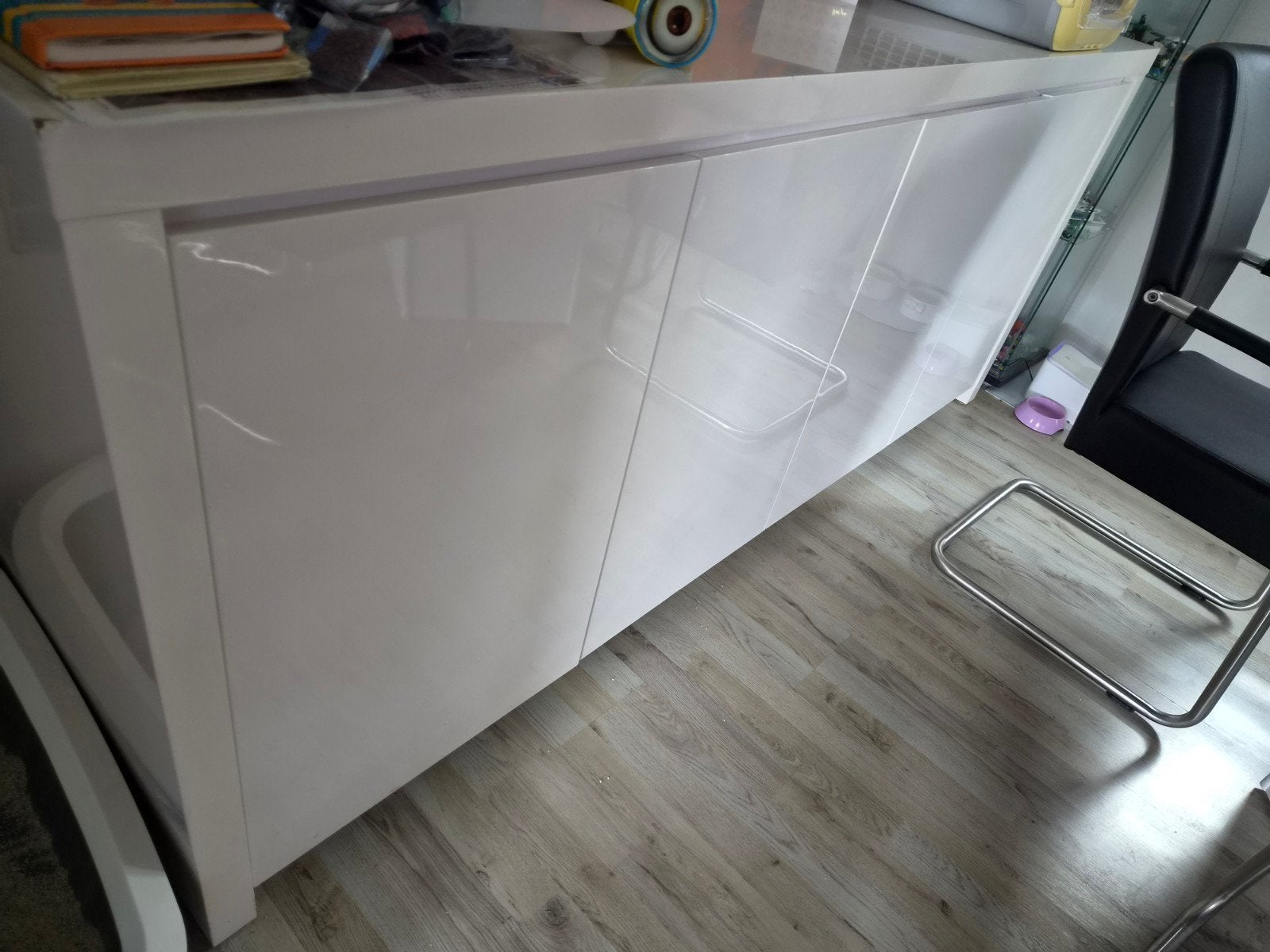 INBOEDEL Hoogglans TV-meubel en Dressoir + GRATIS EETTAFEL, Overige materialen, Modern, Hoogglans, 150 tot 200 cm, Ophalen of Verzenden