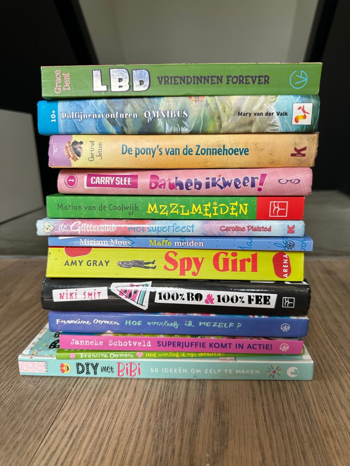 Grote collectie meisjes/kinder boeken (13 stuks), Ophalen of Verzenden, Gelezen, Fictie