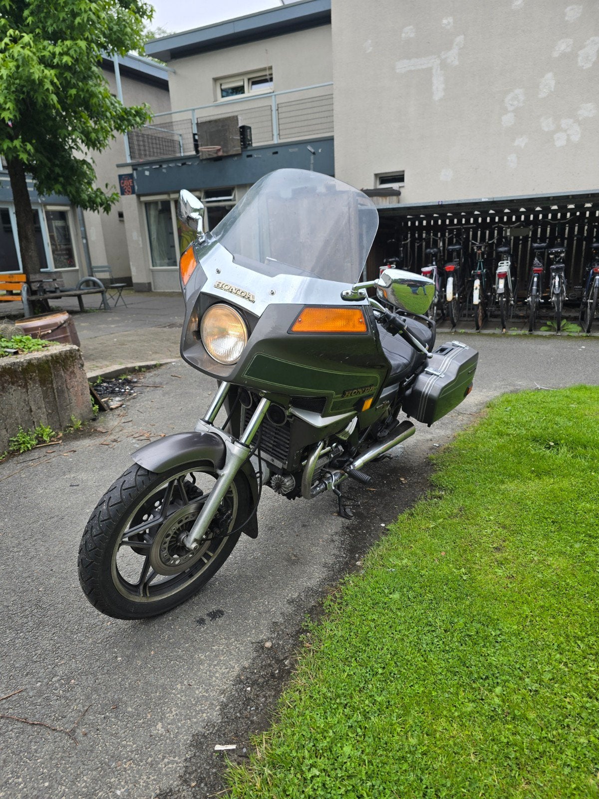 Honda Silverwing GL650 uit 1983 - Recentelijk opgeknapt, Particulier, Toermotor