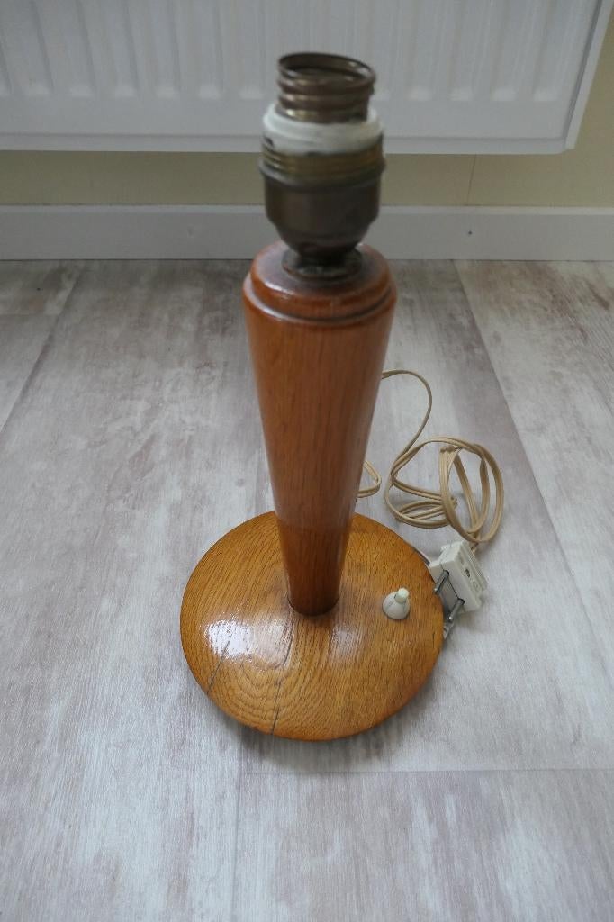 Oude houten lampvoet nr 2, Ophalen of Verzenden, Gebruikt, Hout, Minder dan 50 cm