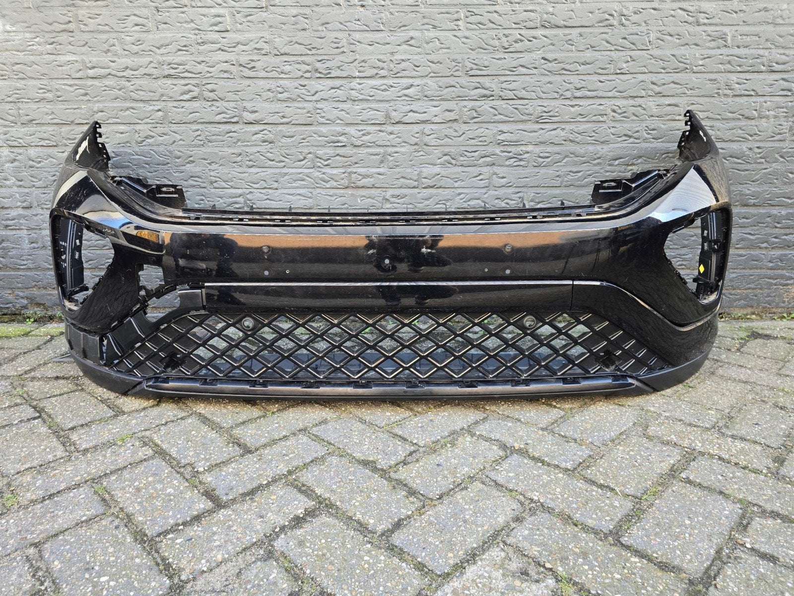 Voorbumper 6x pdc VW T-cross R-line facelift bj 2024-heden, Gebruikt, Wolfsburg, Ophalen of Verzenden, Excellence