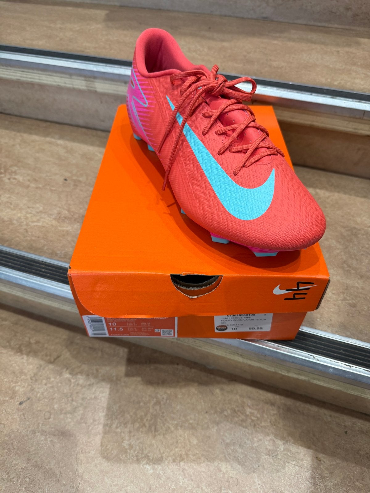 8 paar Nike voetbalschoenen - Maten 44 & 44,5, Maat XS of kleiner, Ophalen of Verzenden, Nieuw, Schoenen
