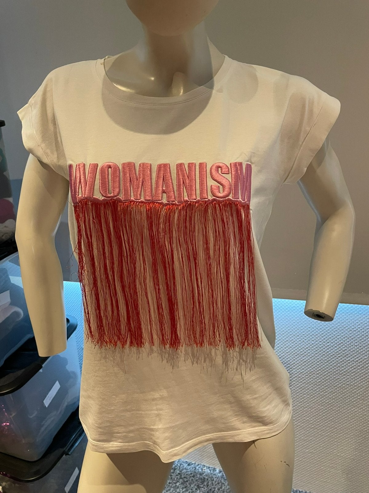 Nenette shirt met aparte letters maat m, Kleding | Dames, Maat 38/40 (M), ., Wit, Ophalen of Verzenden