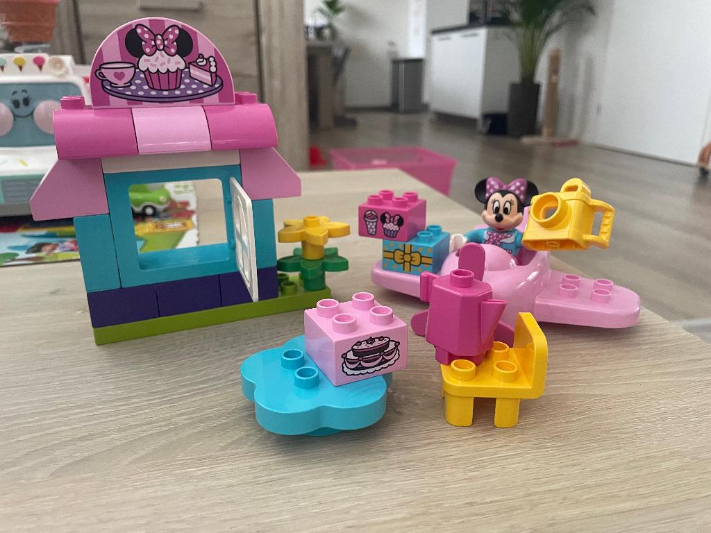 DUPLO Minnies theehuisje, Kinderen en Baby's, Speelgoed | Duplo en Lego, Gebruikt, Ophalen of Verzenden, Compleet, Complete set