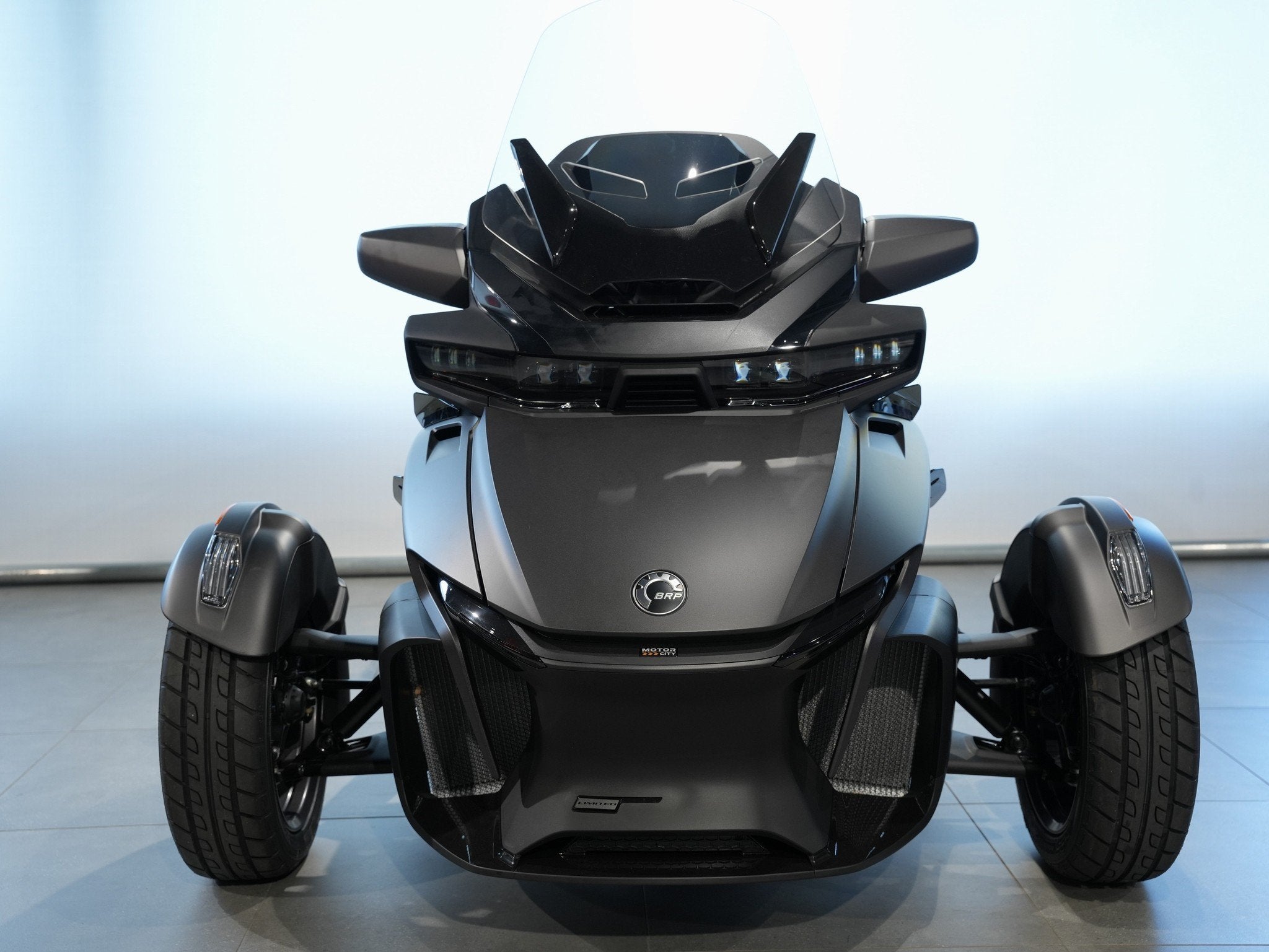 CAN-AM SPYDER RT LIMITED (bj 2026), Motoren, BRP Benelux, Infobrpbenelux@brp.com, Meer dan 35 kW, Oktrooiplein 1/ bus 402
9000  Gent, BE