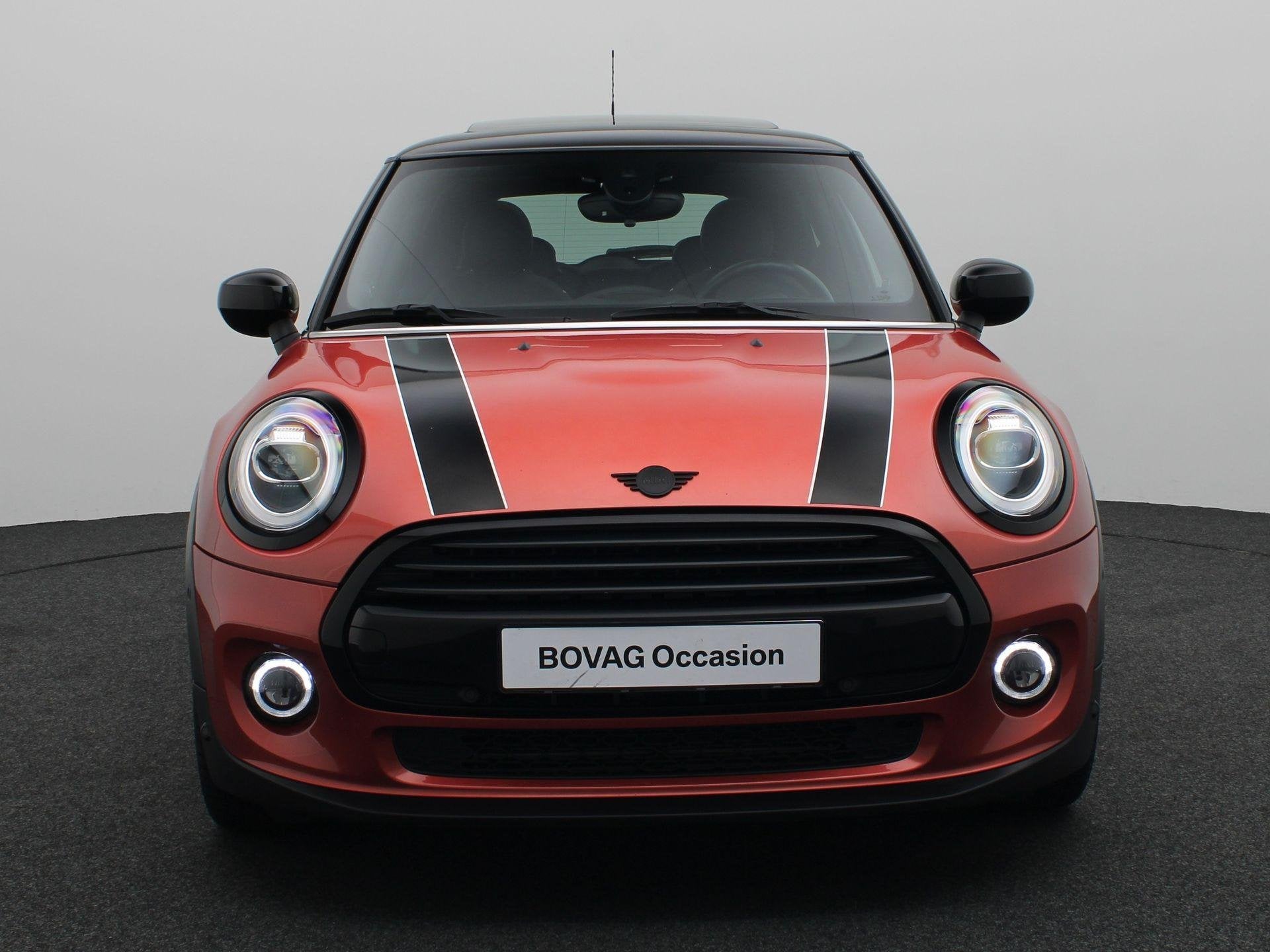 MINI 3-Deurs Cooper Summer Red Edition + Glazen panoramadak, Auto's, 12 maanden, Gebruikt, 4 stoelen, 49 €/maand