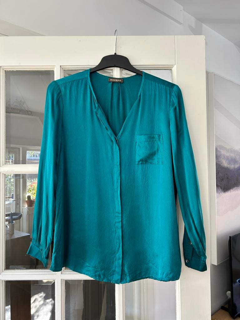 Repeat Casmere | Mooie zijden blouse turquoise petrol 38, Verzenden, Zo goed als nieuw, Maat 38/40 (M), Blauw