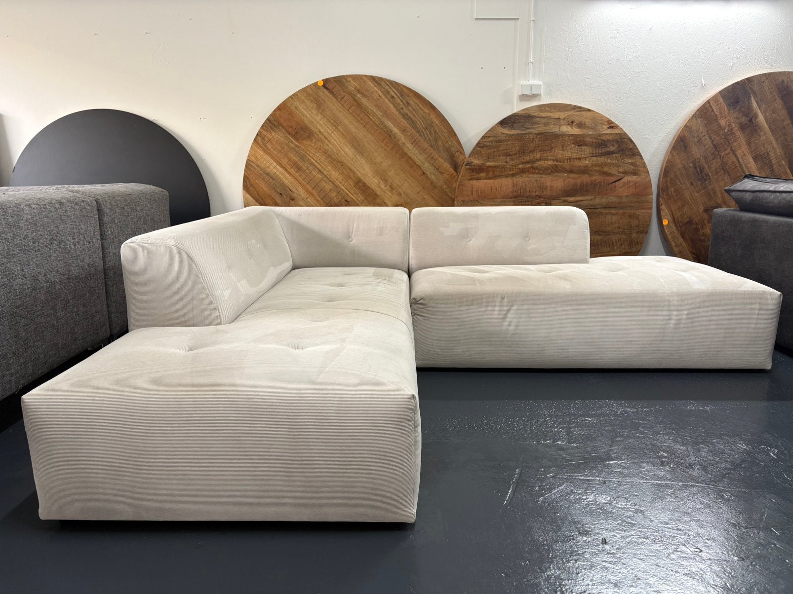 Beige Montel Ribstof Hoekbank | Gereinigd |, Ophalen of Verzenden, Zo goed als nieuw, 150 cm of meer, Vierpersoons of meer