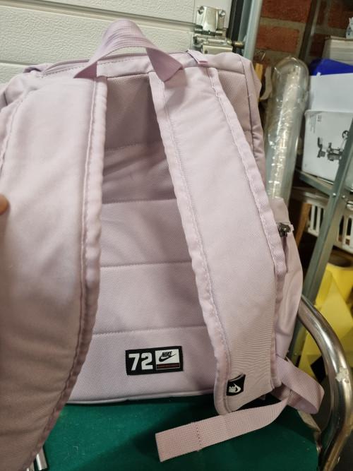 rugzak nike lila 24 liter, Ophalen of Verzenden, 'T Olde Gre-j, Info@toldegrej.nl, Endepoelstraat 20f Didam