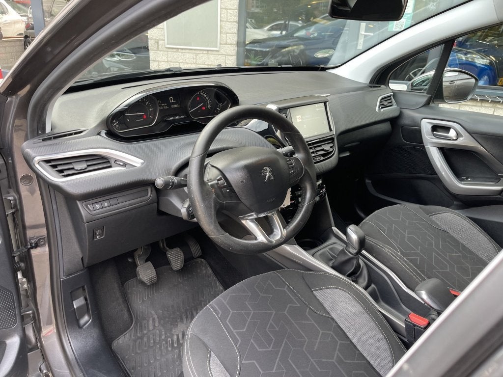 Peugeot 2008 1.2 PureTech Distributie VV Navi Beurt, Gebruikt, Euro 6, 1199 cc, 82 pk