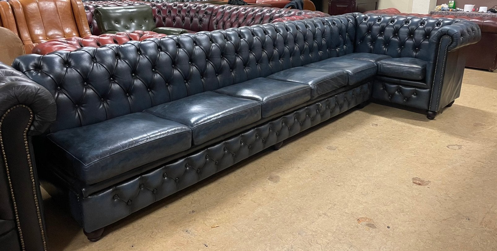 Prachtige Chesterfield Hoekbank Antiek Blauw., Ophalen of Verzenden, Gebruikt, Leer, Chesterfied Brand