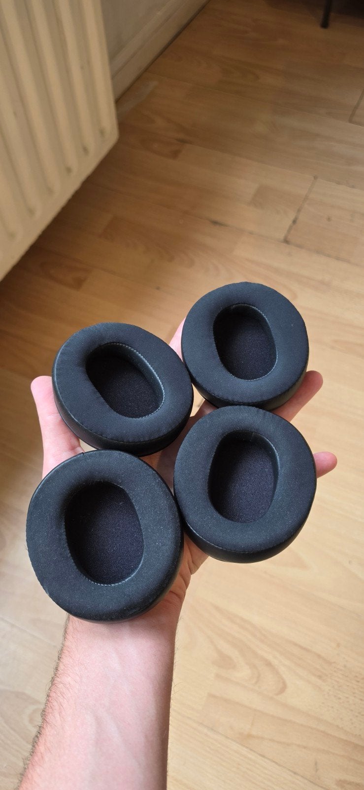 Vier zwarte oorkussens voor koptelefoon - Zo goed als nieuw, Audio, Tv en Foto, Ophalen of Verzenden, Zo goed als nieuw, Gaming
