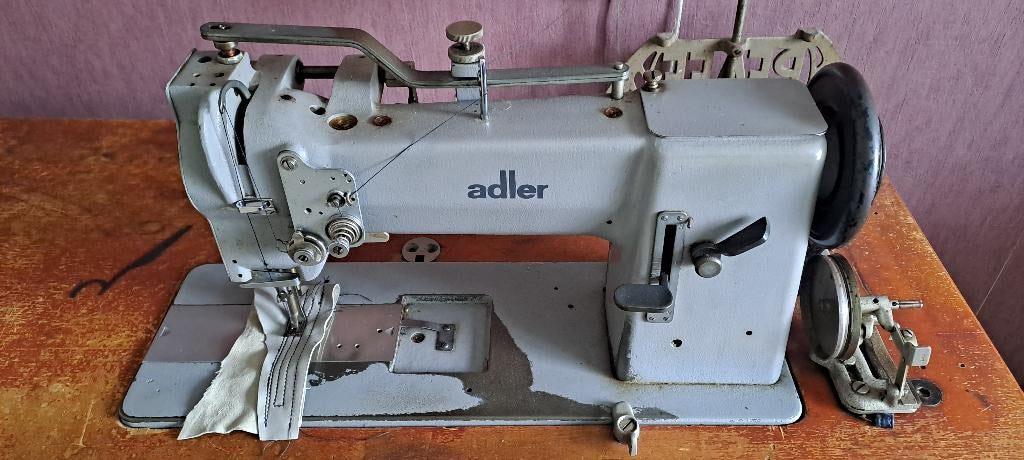 Naaimachine Adler, Gebruikt, Naaimachine, Industrieel, Ophalen