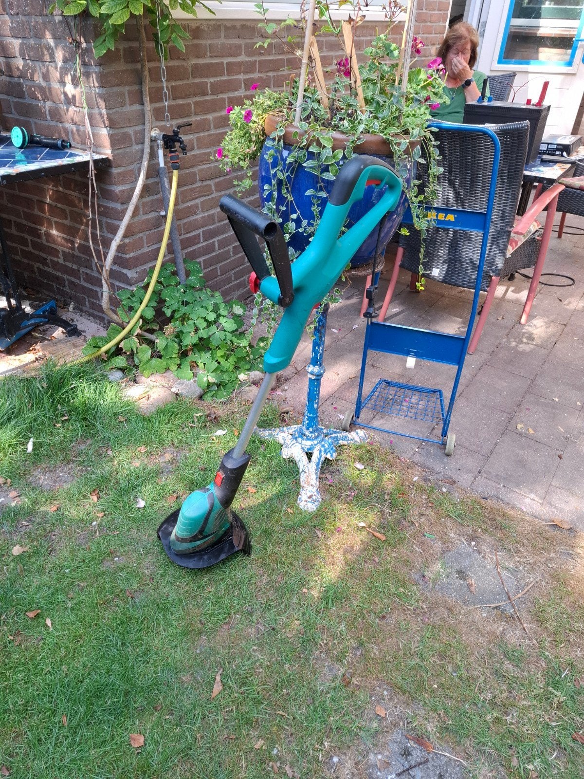 Bosch grastrimmer - Elektrisch en krachtig, Tuin en Terras, Gebruikt, Ophalen of Verzenden, 30 tot 50 cm, Bosch