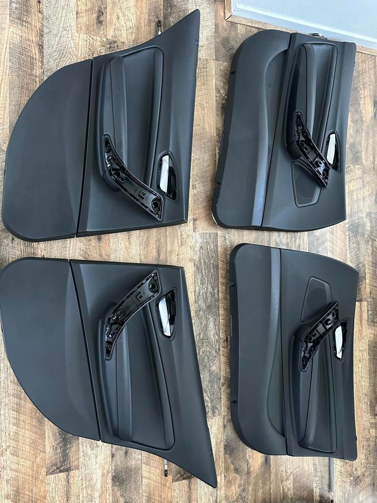 BMW F20 / F21 deurpanelen zwart leer set 4 stuks nette staat, Auto-onderdelen, Interieur en Bekleding, Ophalen of Verzenden, Gebruikt