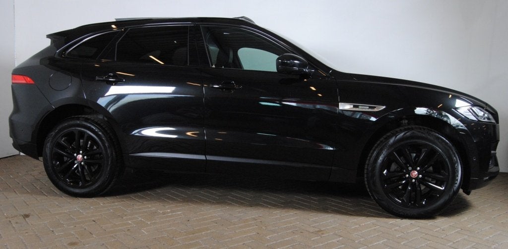 Jaguar F-PACE | 2.0 Portf. AWD 20d | Trekhaak uitklapbaar| S, Automaat, Gebruikt, Euro 6, 4 cilinders