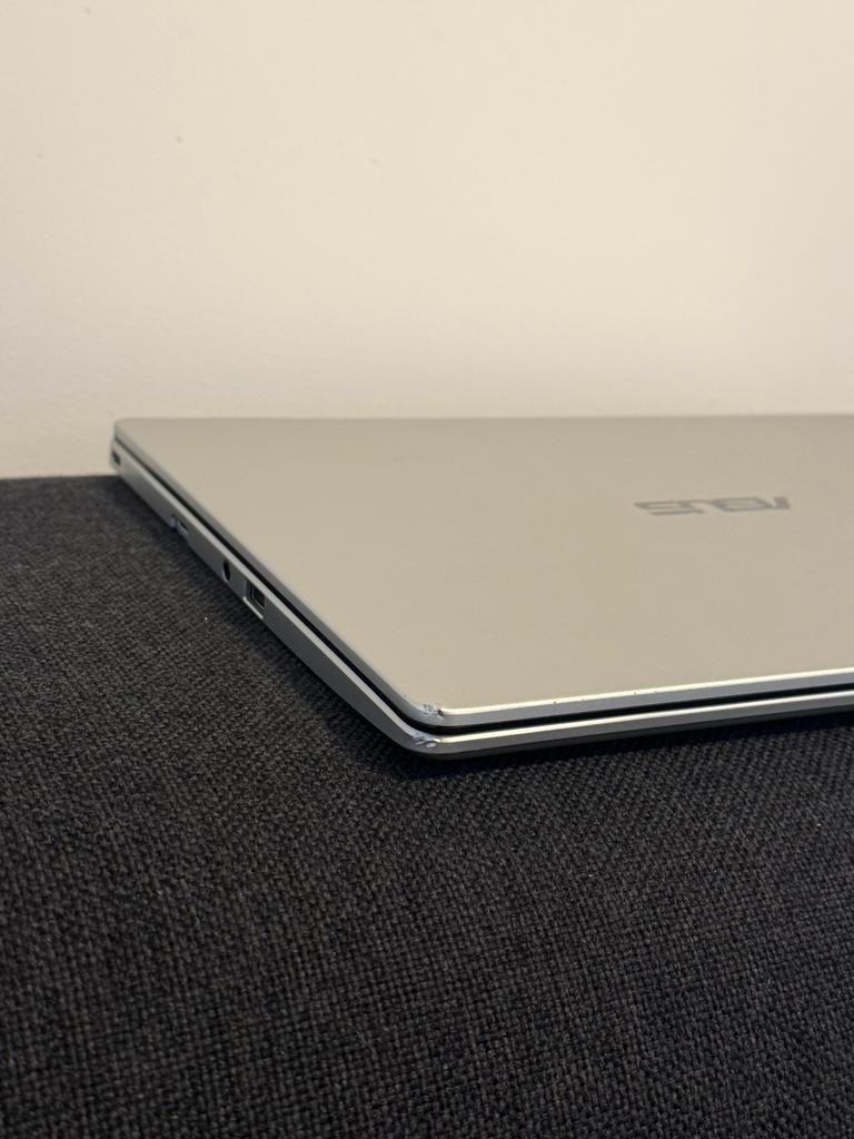 Asus Chromebook C423, Computers en Software, Chromebooks, 14 inch, Qwerty, Verzenden, 32 GB of minder