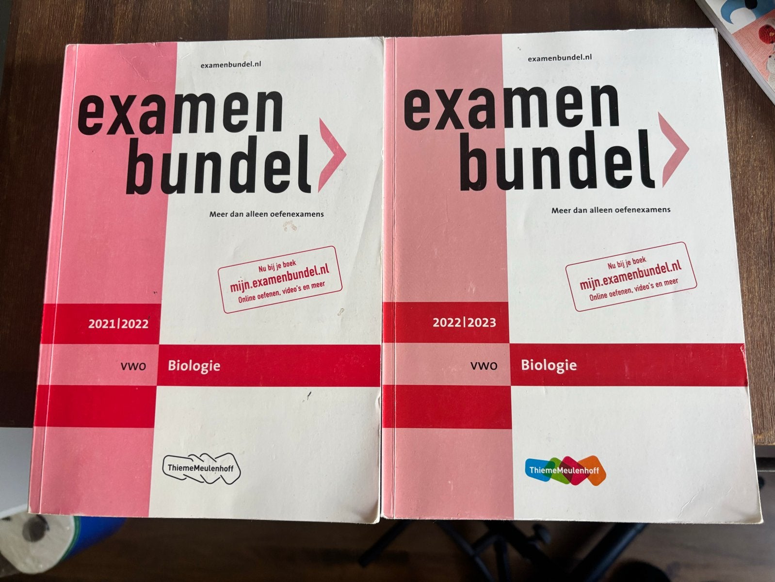 Examenbundel Biologie VWO 2021/2022 en 2022/2023, Boeken, Ophalen of Verzenden, Zo goed als nieuw, VWO, Biologie