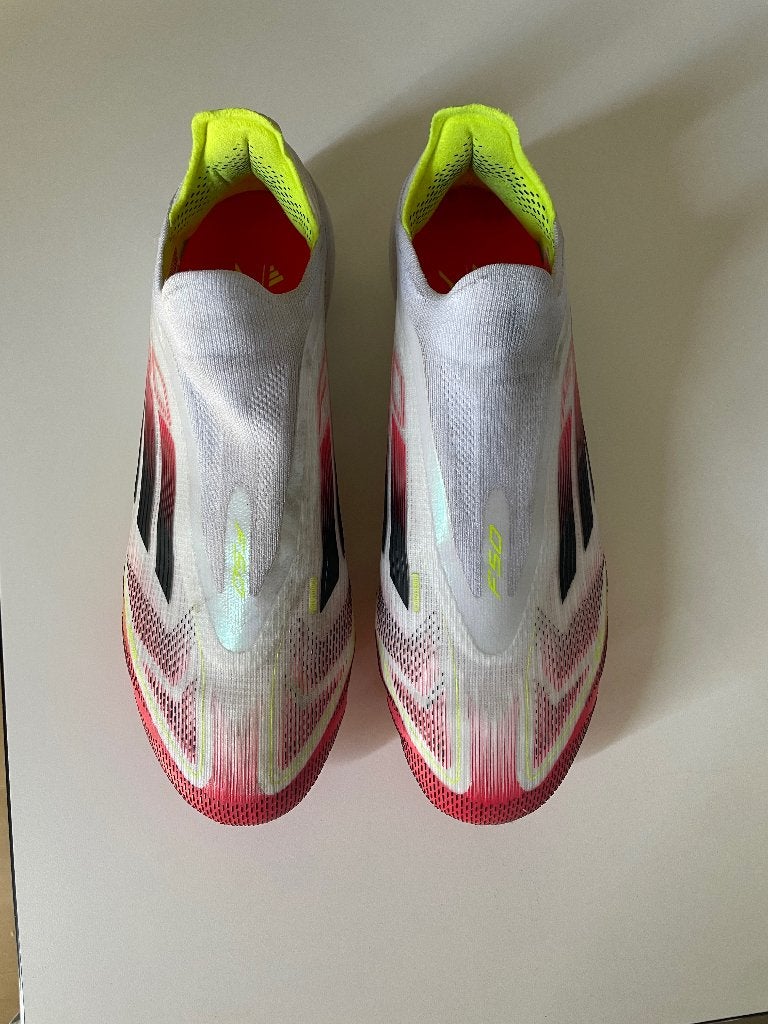 Adidas F50 League Laceless Firm Ground Voetbalschoenen, Schoenen, Zo goed als nieuw, Maat M, Ophalen of Verzenden
