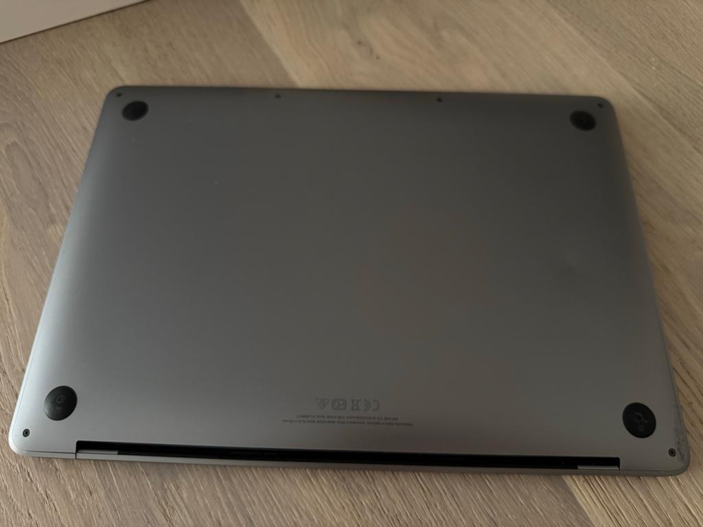 MacBook Pro 13 inch - Zo goed als nieuw, MacBook Pro, 2 tot 3 Ghz, Qwerty, 13 inch