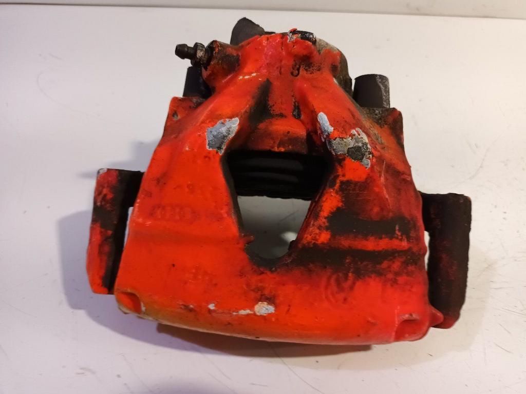 Remklauw rechts voor Audi TT, Onderdelen@venauto.nl, Van der Ven Autorecycling B.V., Gebruikt, Ettenseweg 76, 4706 PB Roosendaal, The Netherlands